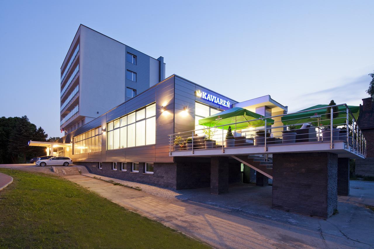 Hotel Limba Ctt Tvrdosin Eksteriør bilde